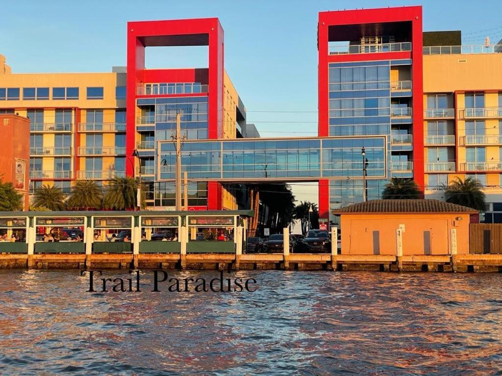 Costa Hollywood Steps To Beach Екстер'єр фото