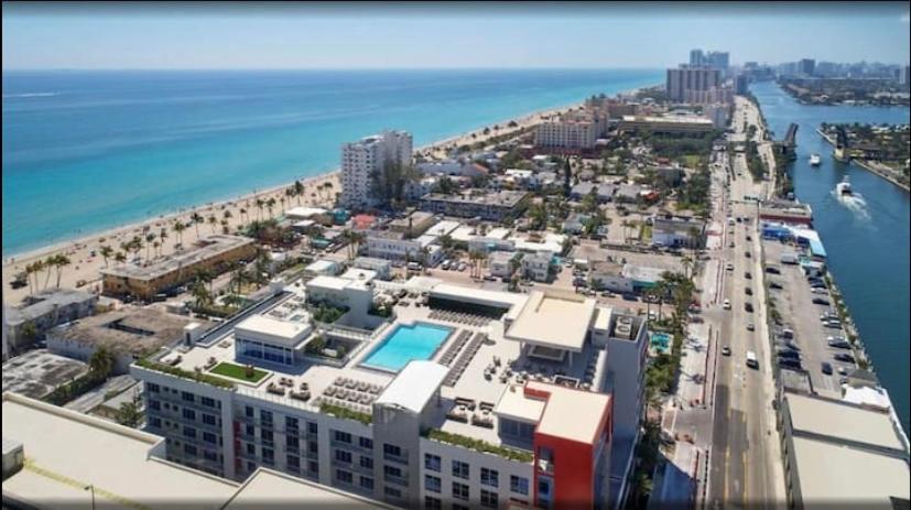 Costa Hollywood Steps To Beach Екстер'єр фото
